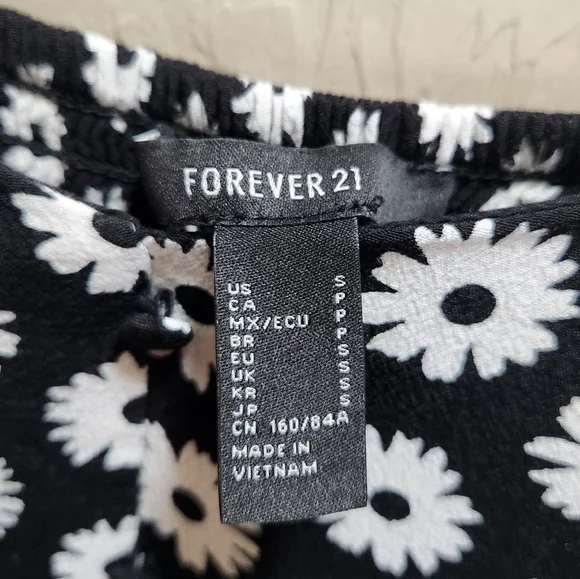 Forever 21 Black & White Floral Mini Dress - Picture 8 of 8